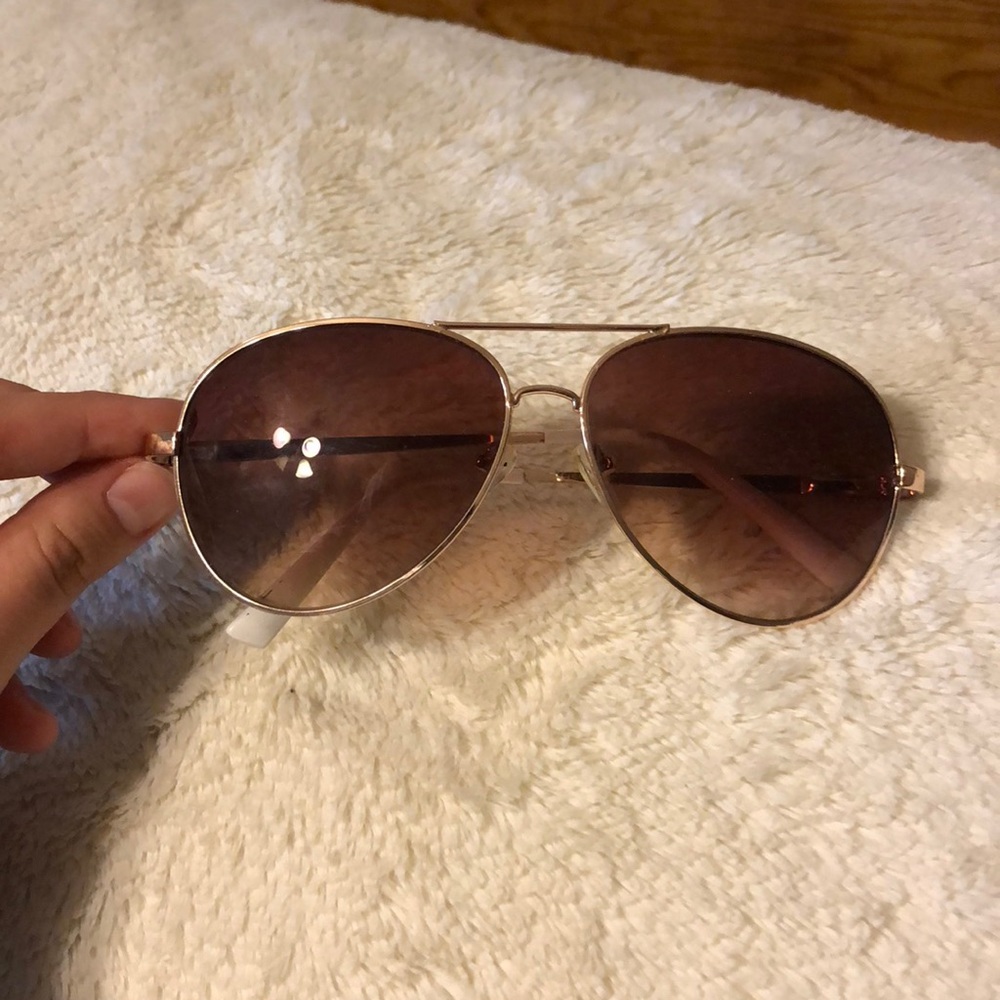 Steve Madden sunglasses